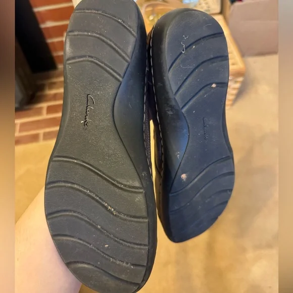 Clarks Women’s Slip-On Leather Loafers in Dark Brown - Picture 5 of 6